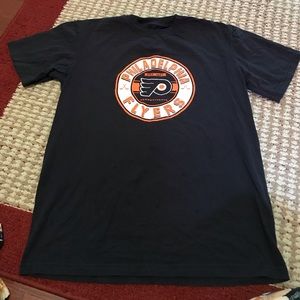 Philadelphia Flyers Tshirt L